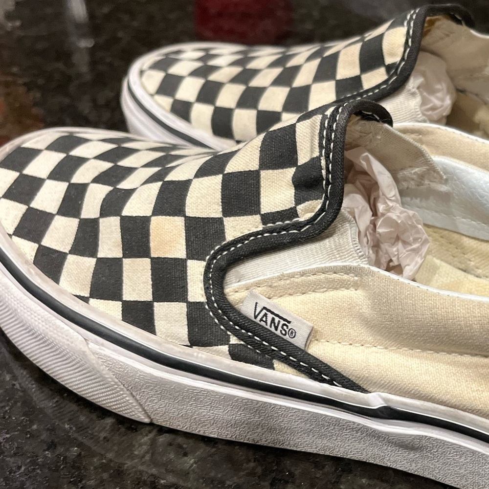 Vans slip on checkered No lace shoes